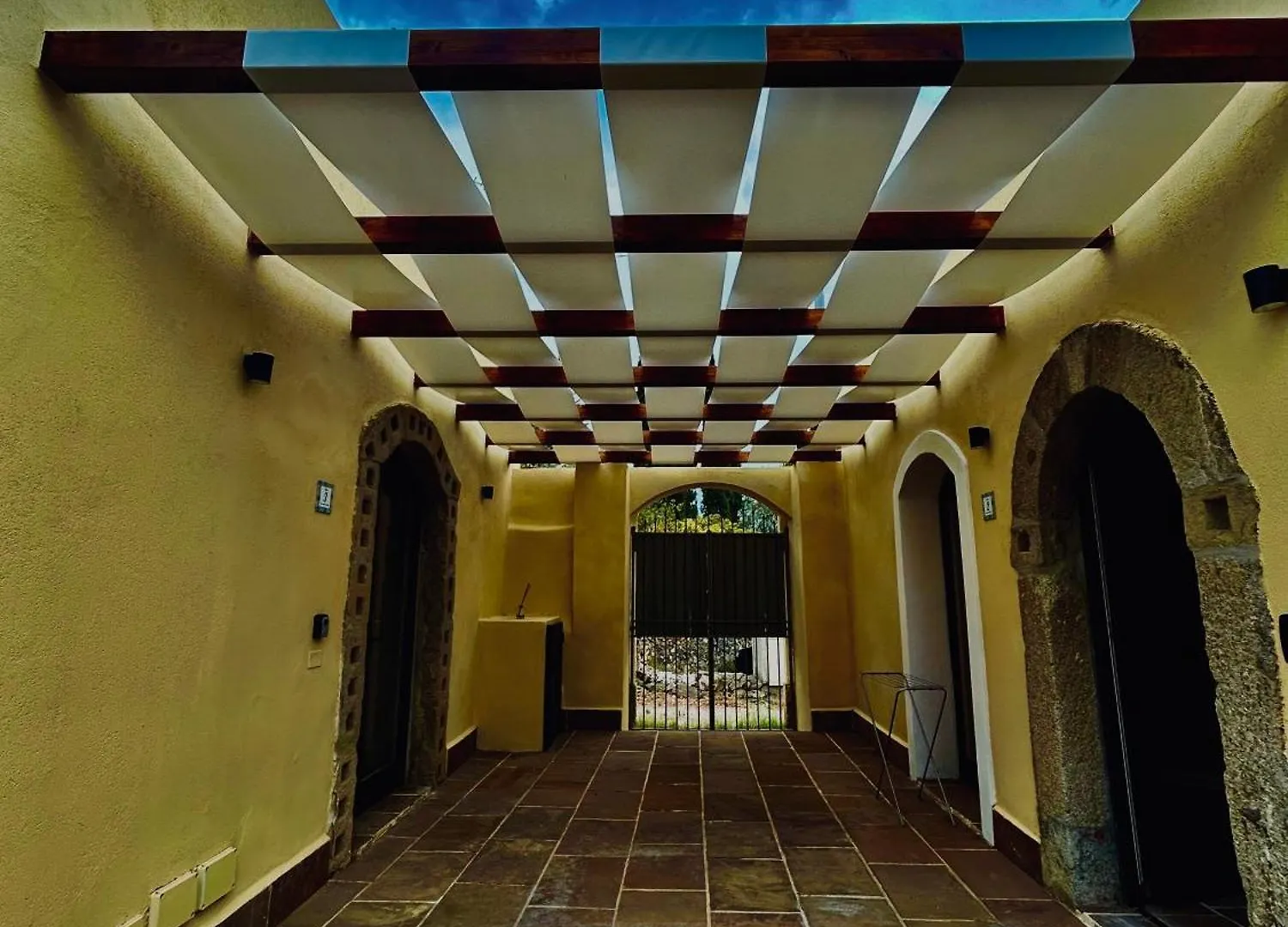 Oltre - Dove Cielo E Mare Si Uniscono Aparthotel Milazzo 0*,
