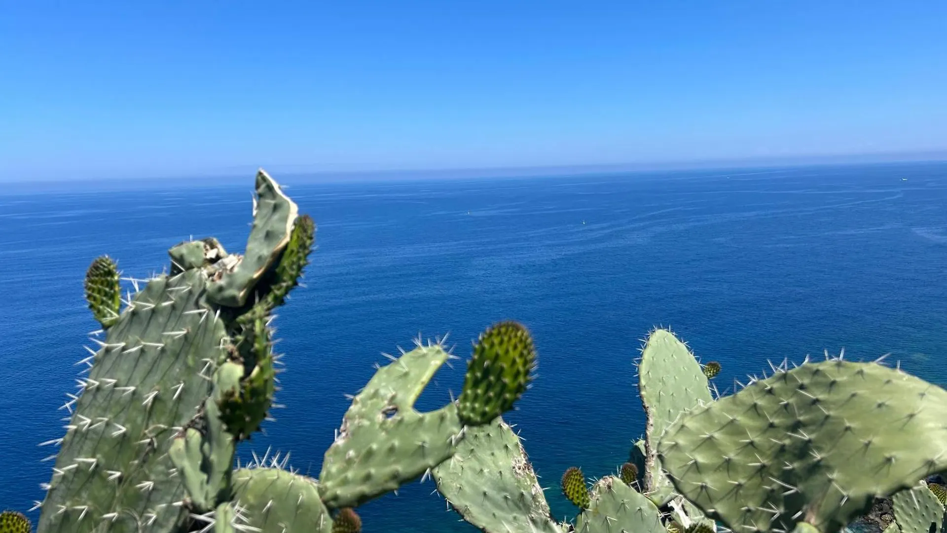 Oltre - Dove Cielo E Mare Si Uniscono Aparthotel Milazzo 0*,  Itália