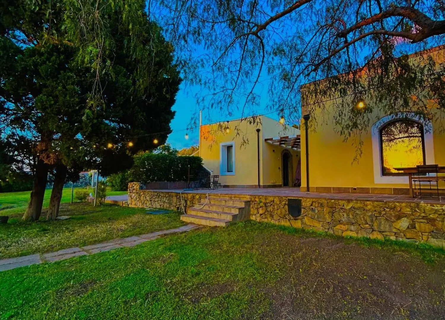 Oltre - Dove Cielo E Mare Si Uniscono Aparthotel Milazzo 0*,