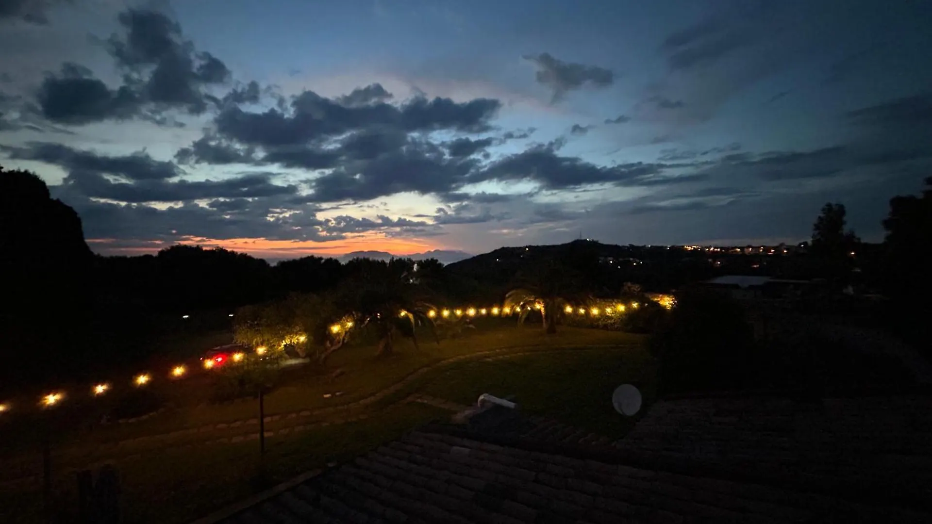 Oltre - Dove Cielo E Mare Si Uniscono Aparthotel Milazzo